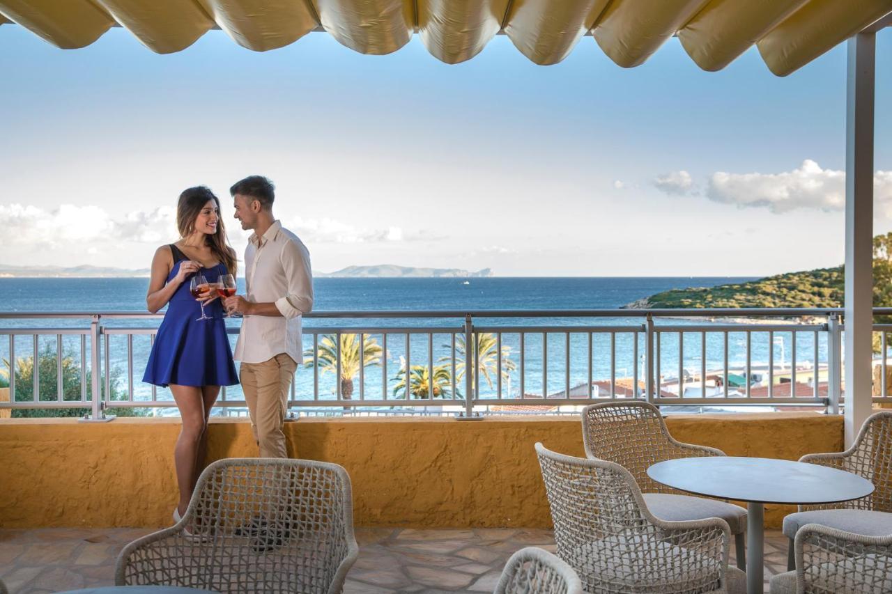 Lu' Hotel Maladroxia Сант-Антиоко Экстерьер фото