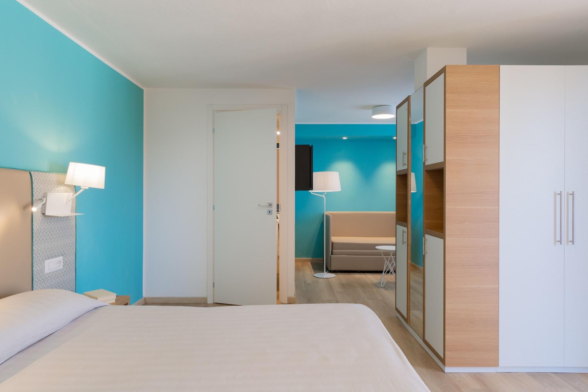 Lu' Hotel Maladroxia Сант-Антиоко Экстерьер фото